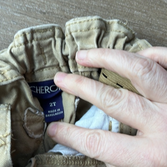 Toddler shorts - Picture 2 of 3